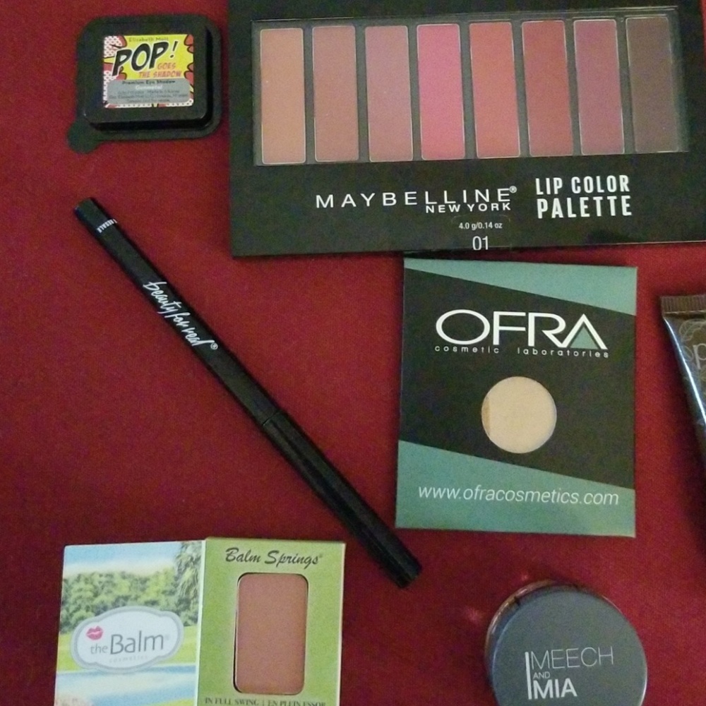 Ipsy sample bag - Picture 2 of 5